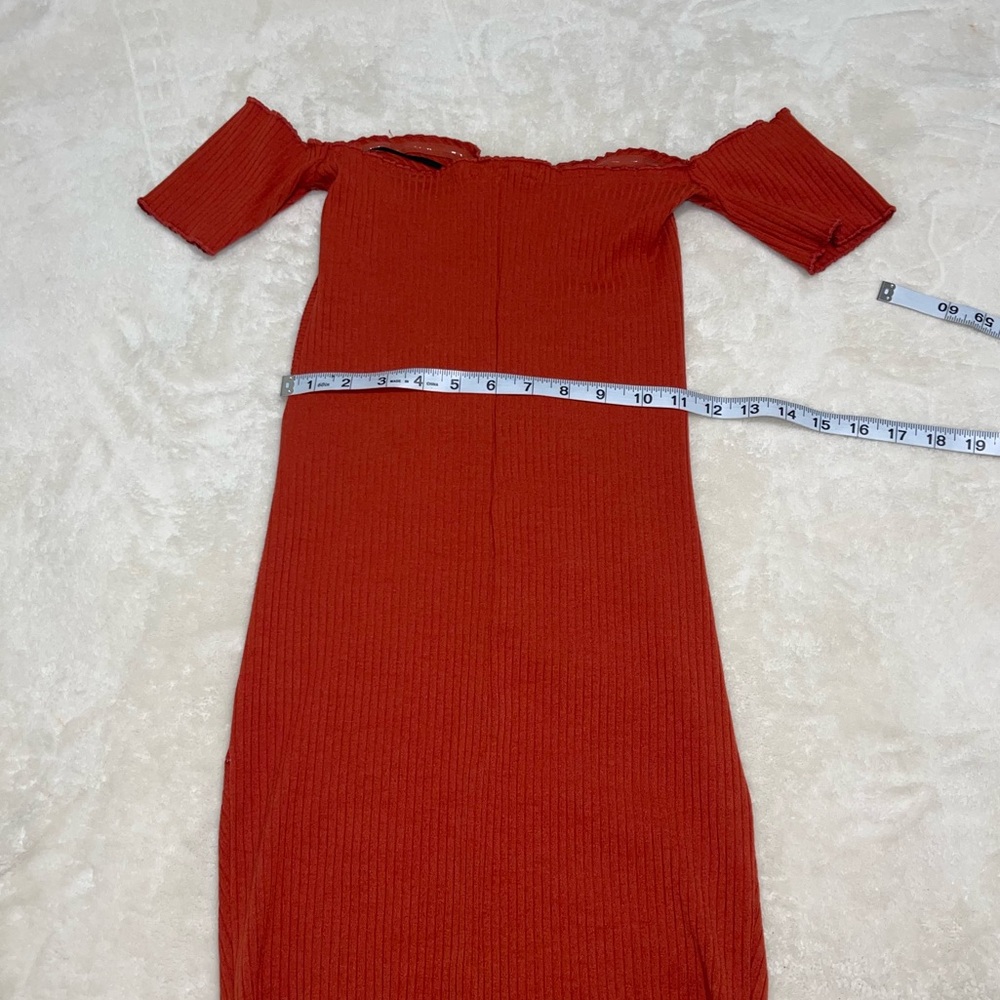 Rust Off-Shoulder Dress - Picture 3 of 6